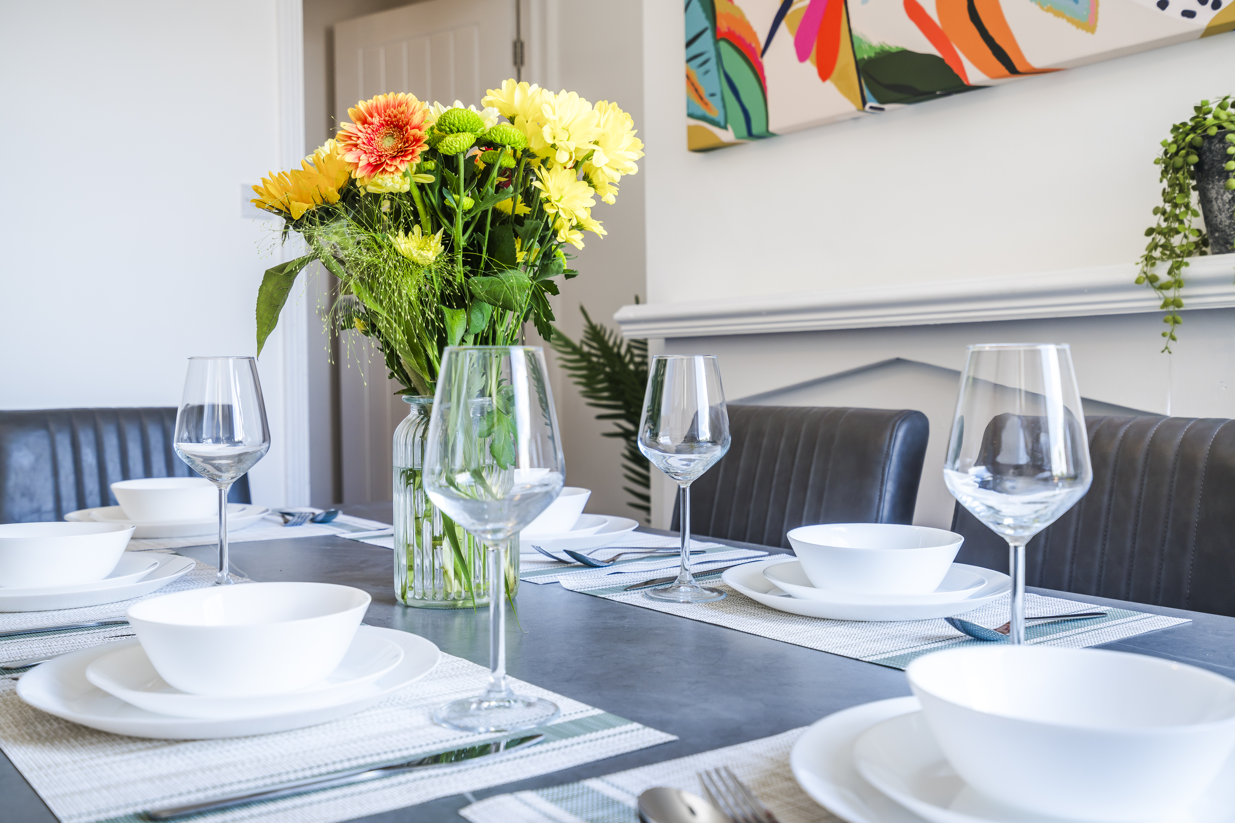 The Heron TV and entertainment area - short-stay rental Stoke-on-Trent